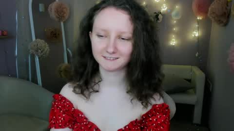 Alice online show from May 15, 1:58 pm