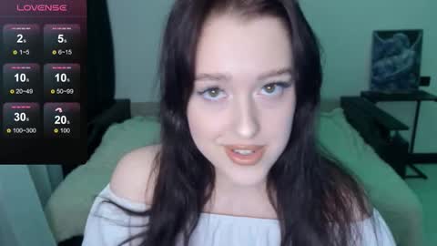 sunshine_j online show from December 5, 5:58 pm