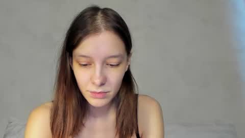 Una online show from July 14, 2:05 am