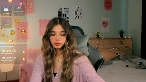 Sara online show from March 29, 1:32 pm