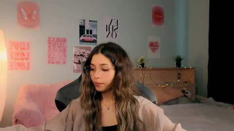 Sara online show from March 30, 1:33 pm