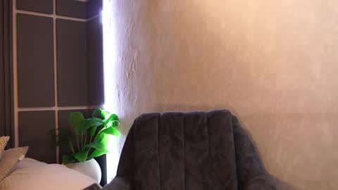 susan_wall online show from March 2, 12:56 pm