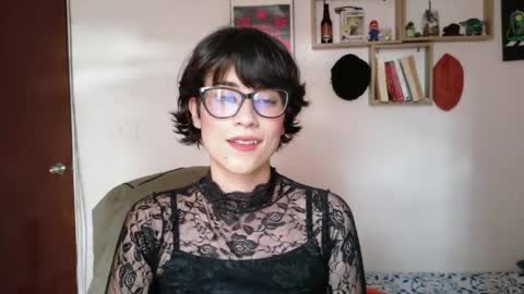 susana_w online show from May 20, 9:23 pm
