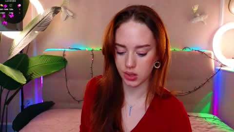 Stacy online show from December 17, 9:19 pm