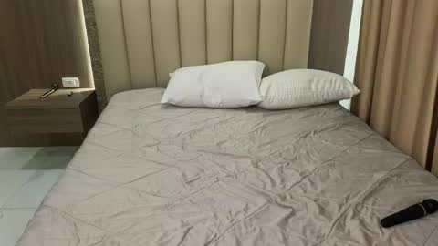 susannjohnson online show from March 23, 12:50 am