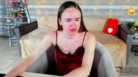susansmitt online show from May 16, 6:51 pm