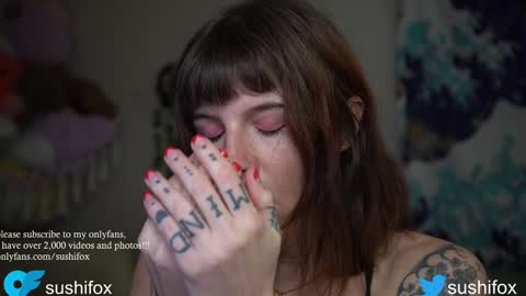   online show from February 3, 5:03 pm