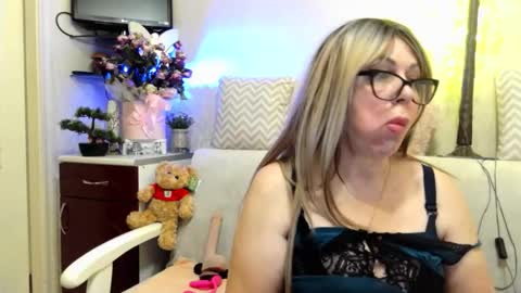 SusiexNoreen online show from May 27, 12:54 am