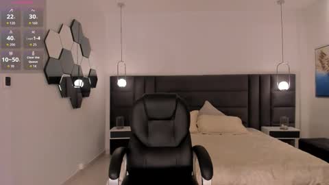 Sussan online show from October 25, 11:29 am