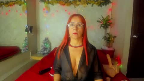 sussanmilf  online show from December 14, 11:07 am