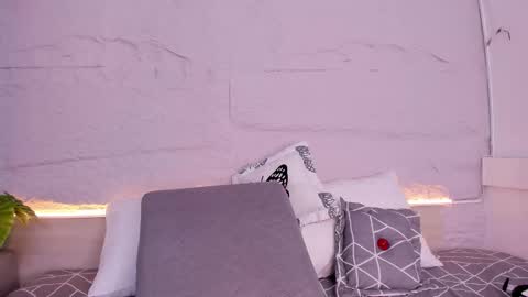 Susy online show from March 27, 5:31 am