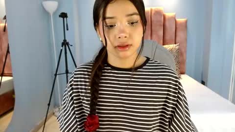 sussy leon online show from May 26, 3:11 pm