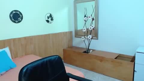 Suxxxy online show from December 22, 3:26 pm