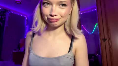 Stacy online show from May 15, 11:51 pm