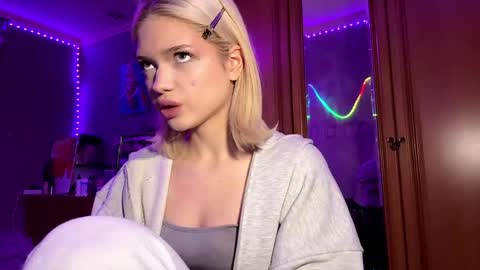 Stacy online show from May 15, 10:56 pm