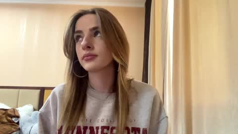 Emila online show from April 23, 12:12 pm