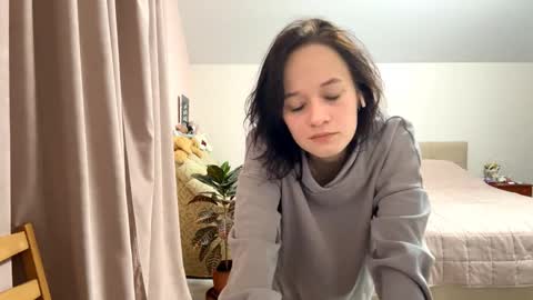 Lilu online show from September 30, 6:35 pm