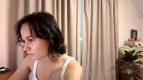 Lilu online show from September 14, 6:28 pm