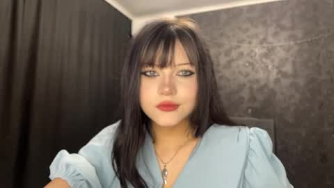 EmilySuonn online show from April 13, 5:31 am