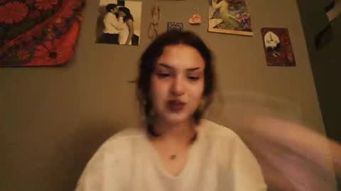Snapshot of swanncrazi chatting on September 16, 2:52 am swanncrazi online show from September 16, 2:52 am