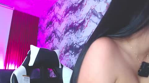 Amy  IG sweeet amy0 online show from February 27, 9:03 pm