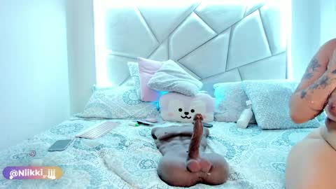 Nikki model independent online show from April 9, 6:19 am