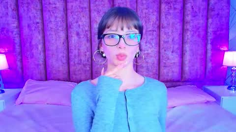 Sweet 1Angel online show from September 24, 12:15 pm