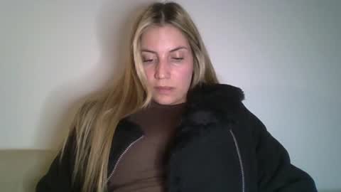 Sweet  alana online show from October 1, 11:09 pm