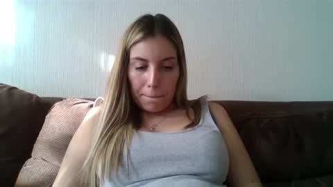 Sweet  alana online show from March 4, 9:11 pm