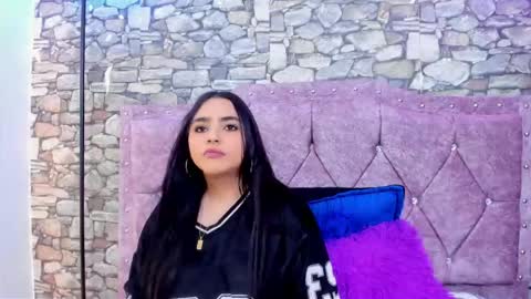 sweet__cherry1 online show from May 26, 7:02 pm