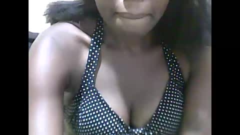 Aaliya online show from October 19, 9:39 pm