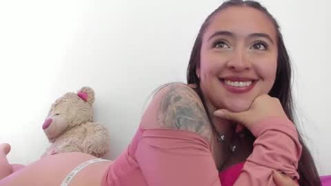 Snapshot of sweet_agata1 chatting on December 21, 4:14 pm Agata online show from December 21, 4:14 pm