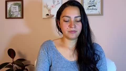 Snapshot of sweet_ahinara chatting on January 23, 8:35 pm sweet_ahinara online show from January 23, 8:35 pm