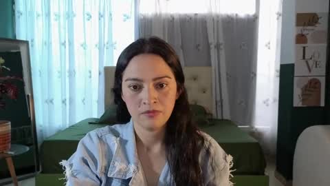 Snapshot of sweet_ahinara chatting on February 20, 6:57 pm sweet_ahinara online show from February 20, 6:57 pm
