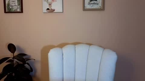 Snapshot of sweet_ahinara chatting on January 24, 7:28 pm sweet_ahinara online show from January 24, 7:28 pm