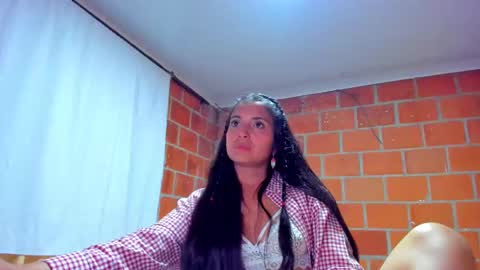 Snapshot of sweet_and_hot_alaia chatting on September 25, 4:11 am sweet and hot alaia online show from September 25, 4:11 am