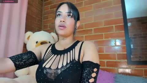 Snapshot of sweet_angel2001 chatting on February 16, 1:49 am Stephanie online show from February 16, 1:49 am