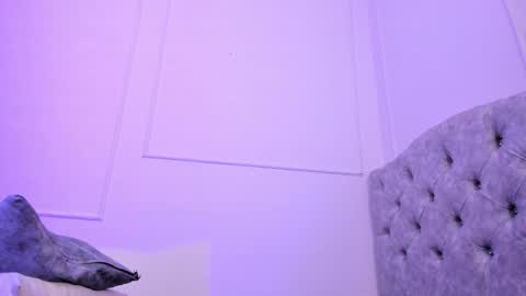 Asheley online show from May 19, 1:56 am