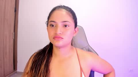 Asheley online show from February 20, 4:22 am