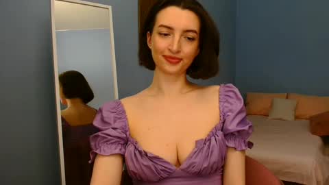 Snapshot of sweet_baby_miranda_ chatting on January 25, 11:22 pm Miranda online show from January 25, 11:22 pm
