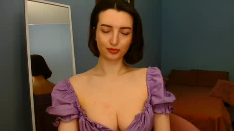 Snapshot of sweet_baby_miranda_ chatting on February 11, 10:07 pm Miranda online show from February 11, 10:07 pm
