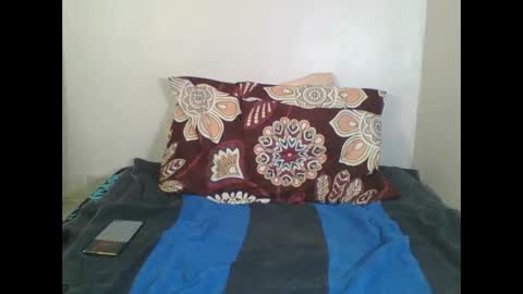 bella online show from March 25, 2:39 am