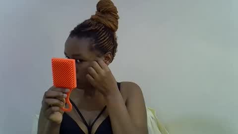 sweet_brown9 online show from September 16, 9:39 am
