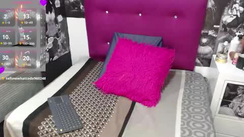 canelaa online show from December 22, 7:06 pm