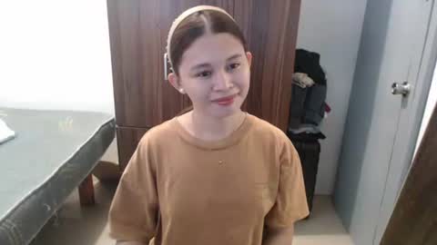 sweet_cassyxx online show from March 16, 8:40 am