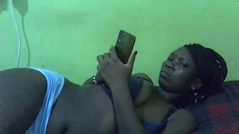 sweet_cherie1 online show from May 13, 4:57 pm