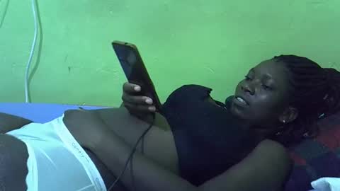 sweet_cherie1 online show from May 8, 5:38 pm