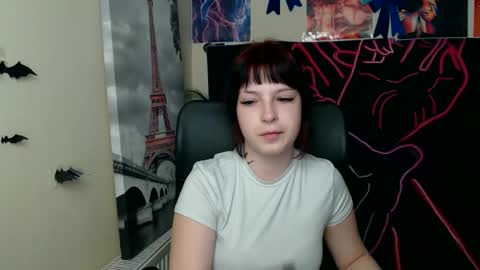Ivy online show from May 14, 7:14 am