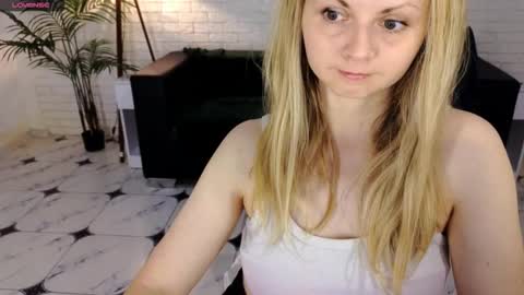 Emily online show from September 30, 6:19 am
