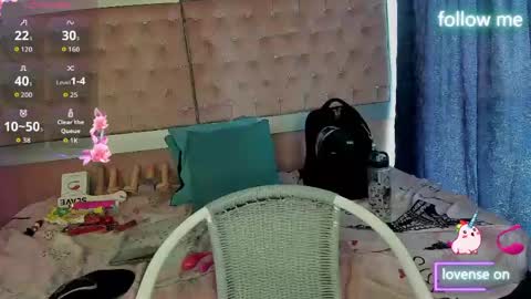  emmili  online show from May 11, 12:51 pm